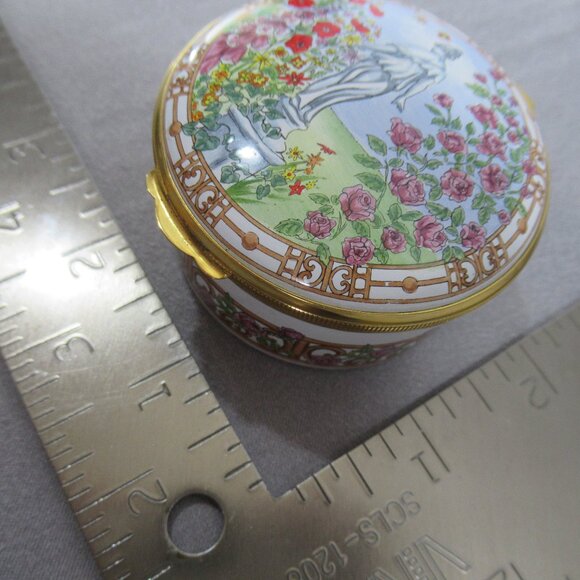 Greek Statue Garden Enamel Box, Crummles Trinket Box - Picture 7 of 8